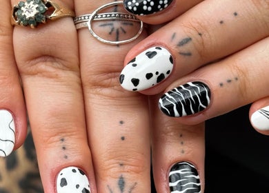 Black and white abstract nail art at The Nail Lady, Southend-on-Sea, England, GB.