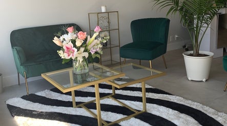 The Salon Suite, LLC, bilde 2