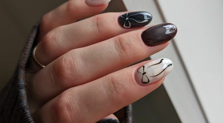 Aubrie L Nail Design image 2