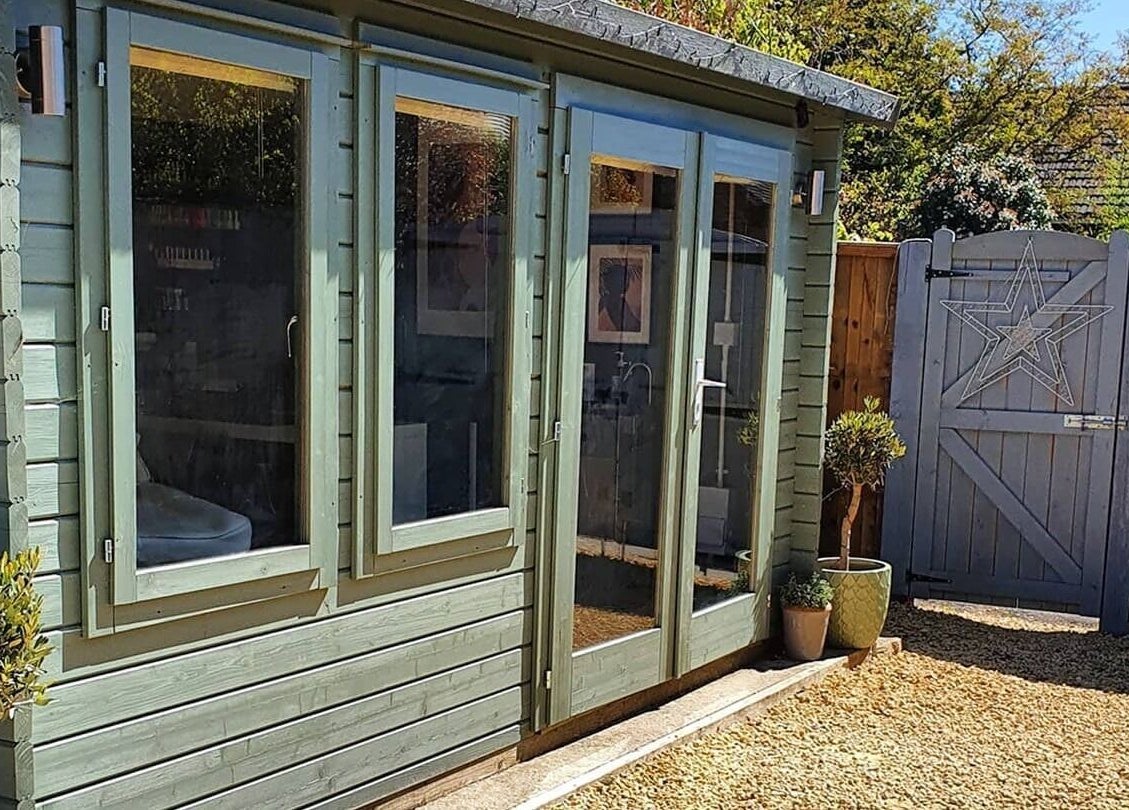 Beauty by Taisiya venue exterior in Burton Upon Trent, England. Relaxing garden setting.