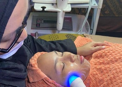 Facial treatment at Anjung Meranti Beauty Spa, Seremban, Negeri Sembilan, MY, enhancing skin glow.