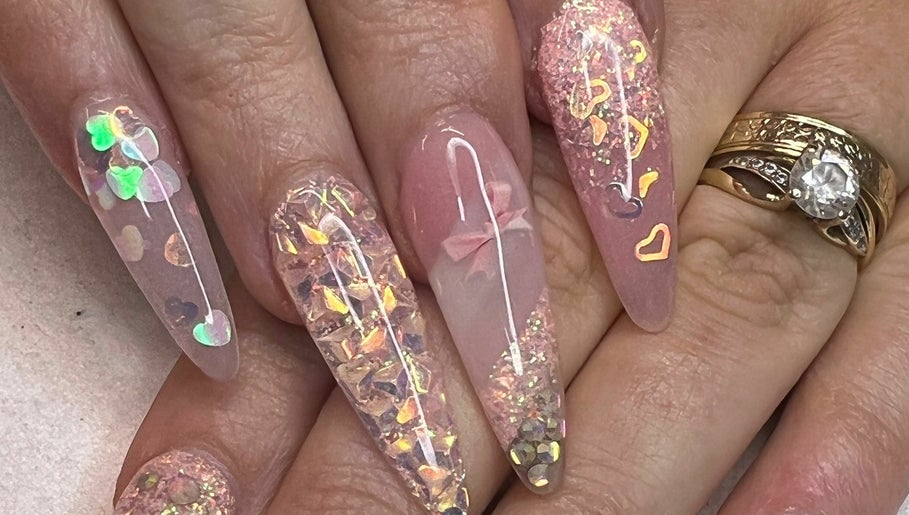 Creative Touch Nails & Beauty image 1