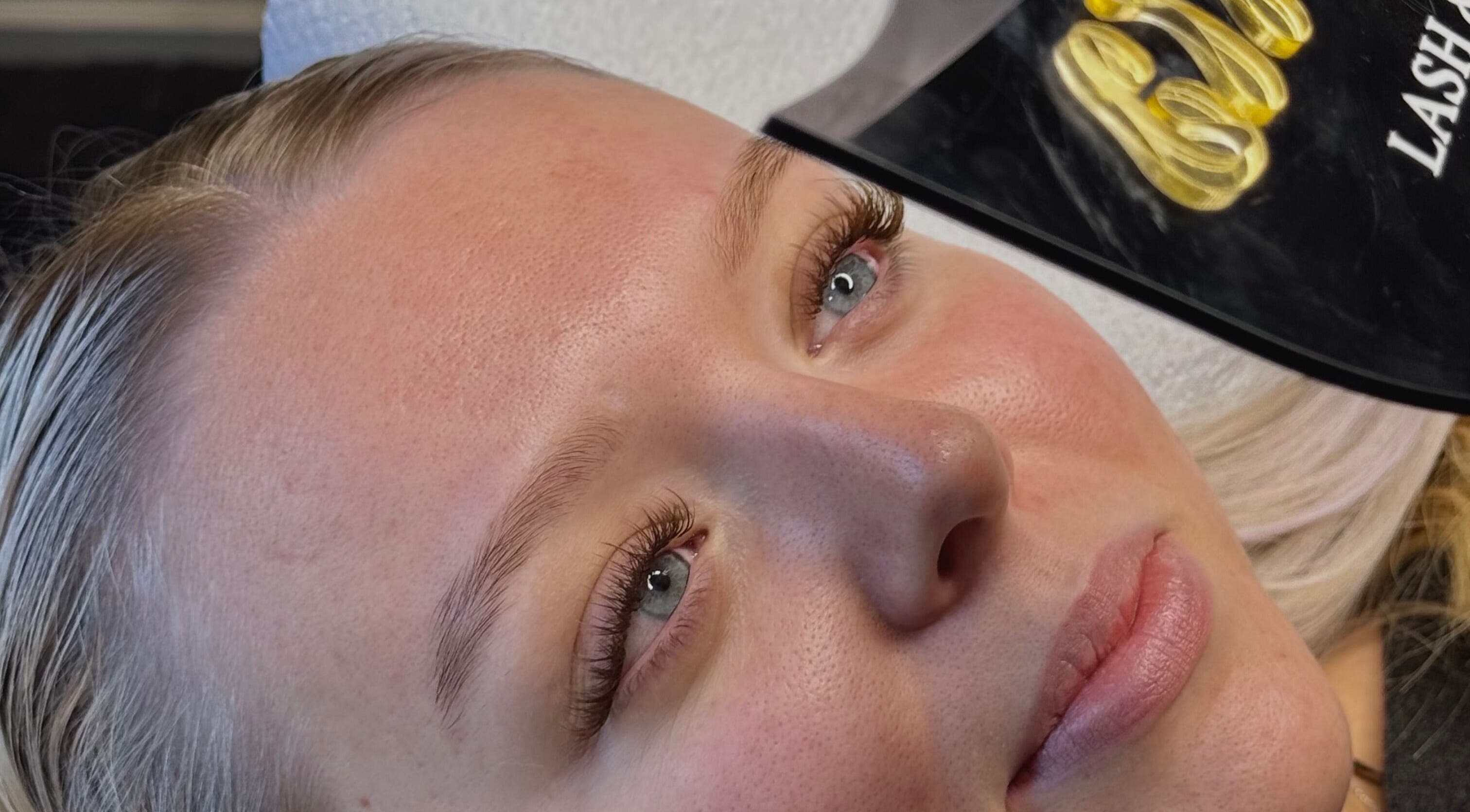 Lash extensions at CM Lash, Christchurch, Canterbury, NZ. Close-up of eyelash transformation.