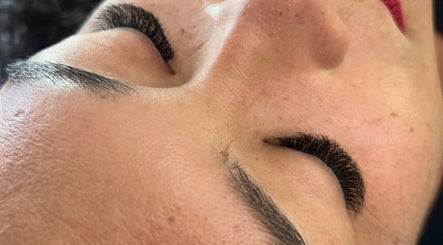 Zelennys Lashes Pmu, bilde 3