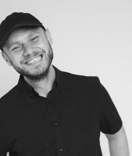 Paul Hamech Hairstylist imej 2
