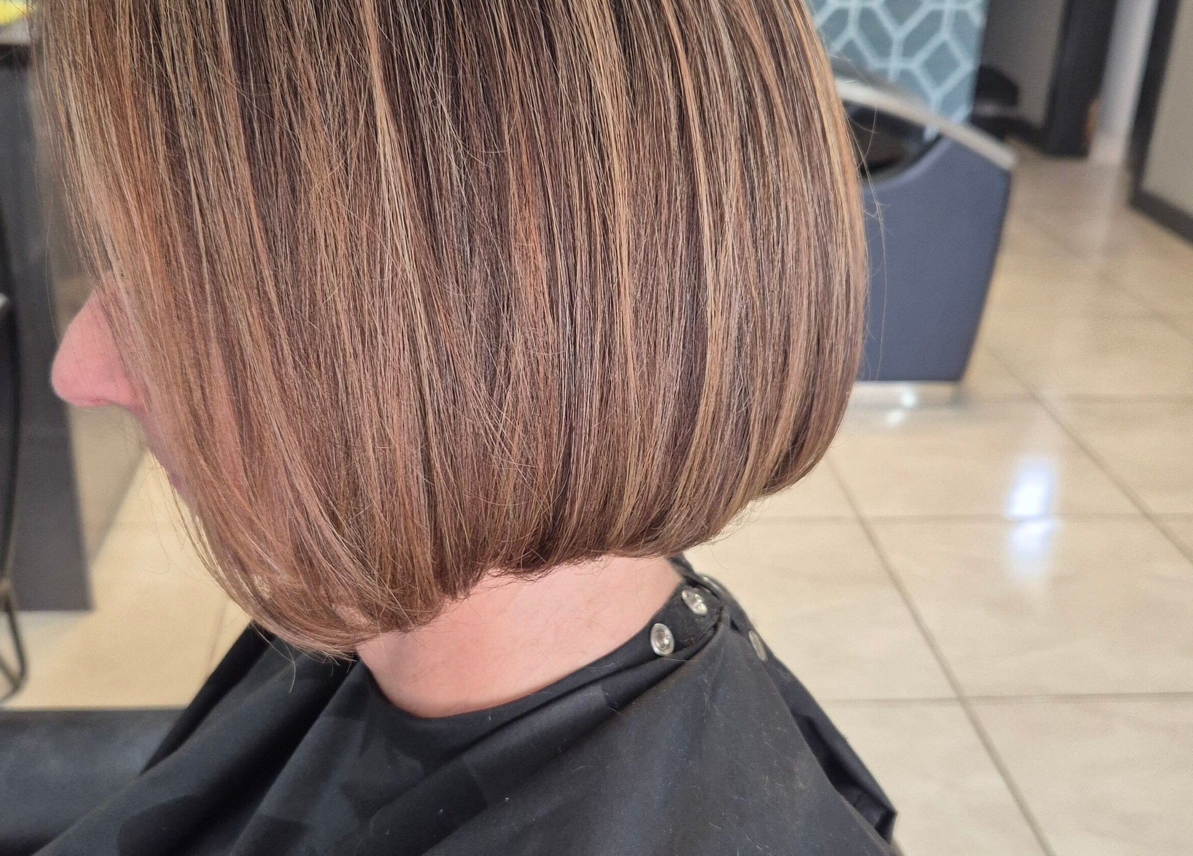Chic bob haircut at Salon De Lyla in Ludgershall, England, GB, showcasing expert styling.