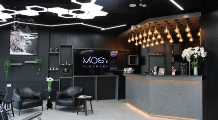 Moe's Lounge - Jumeirah Garden City
