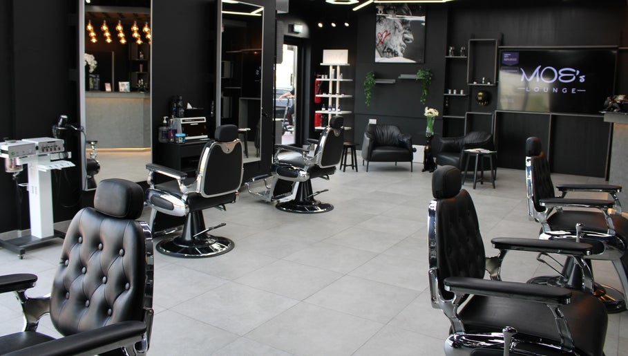Moe's Lounge - Jumeirah Garden City Bild 1