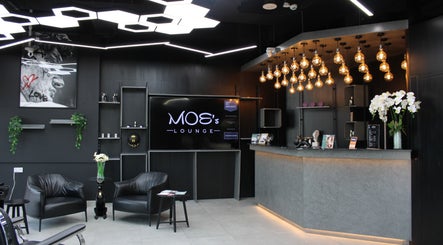 Moe's Lounge - Jumeirah Garden City Bild 3