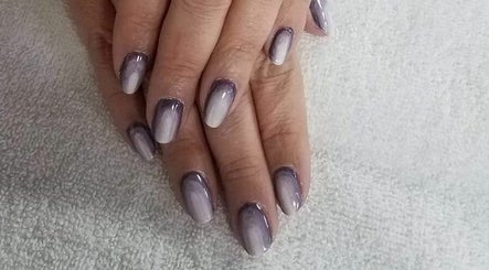 Nails by Teresa Raymond – obraz 3