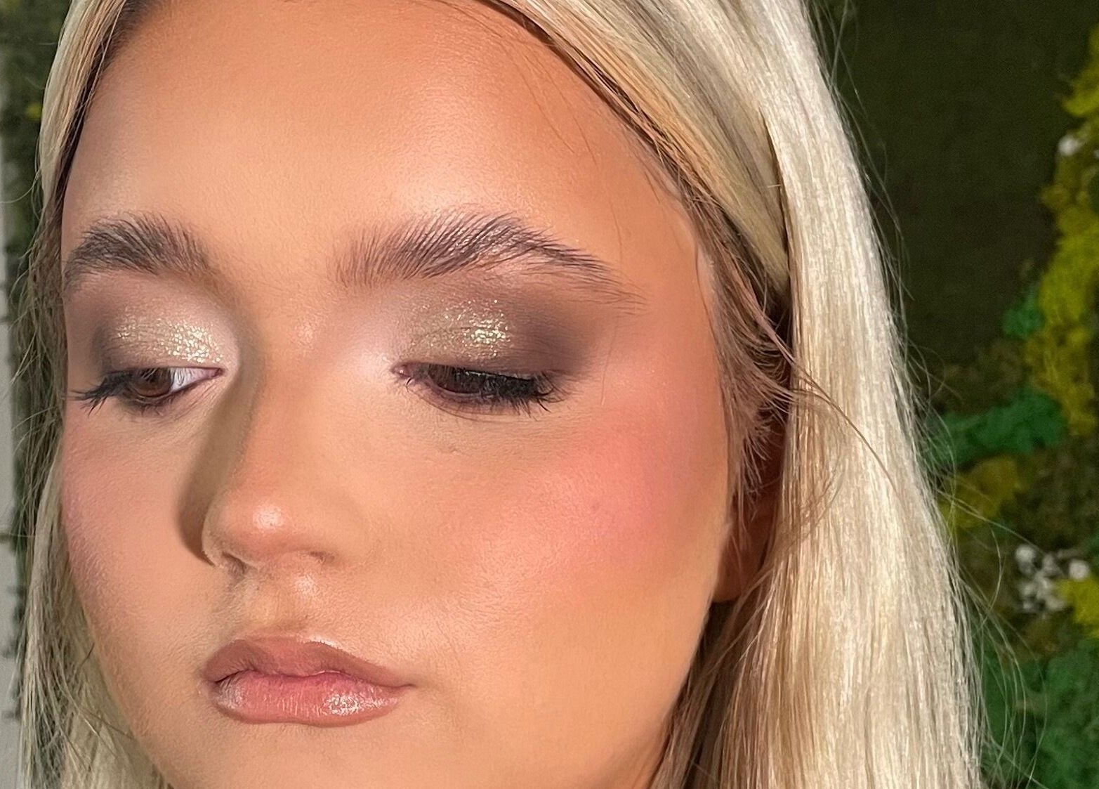 Elegant makeup look at Ashton Artistry, Brandon, England, GB showcasing shimmering eyeshadow.