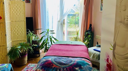 ReflexiveSole Holistic Therapies 3paveikslėlis