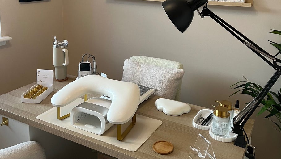 Modern nail station setup at Braw Nails, Livingston, Scotland, GB, featuring sleek decor and equipment.