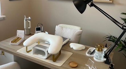 Modern nail station setup at Braw Nails, Livingston, Scotland, GB, featuring sleek decor and equipment.