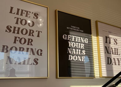 Motivational nail art quotes at Braw Nails, Livingston, Scotland, GB inspire creativity and beauty.