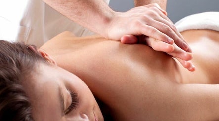 Orchid Massage in Sippy Downs 