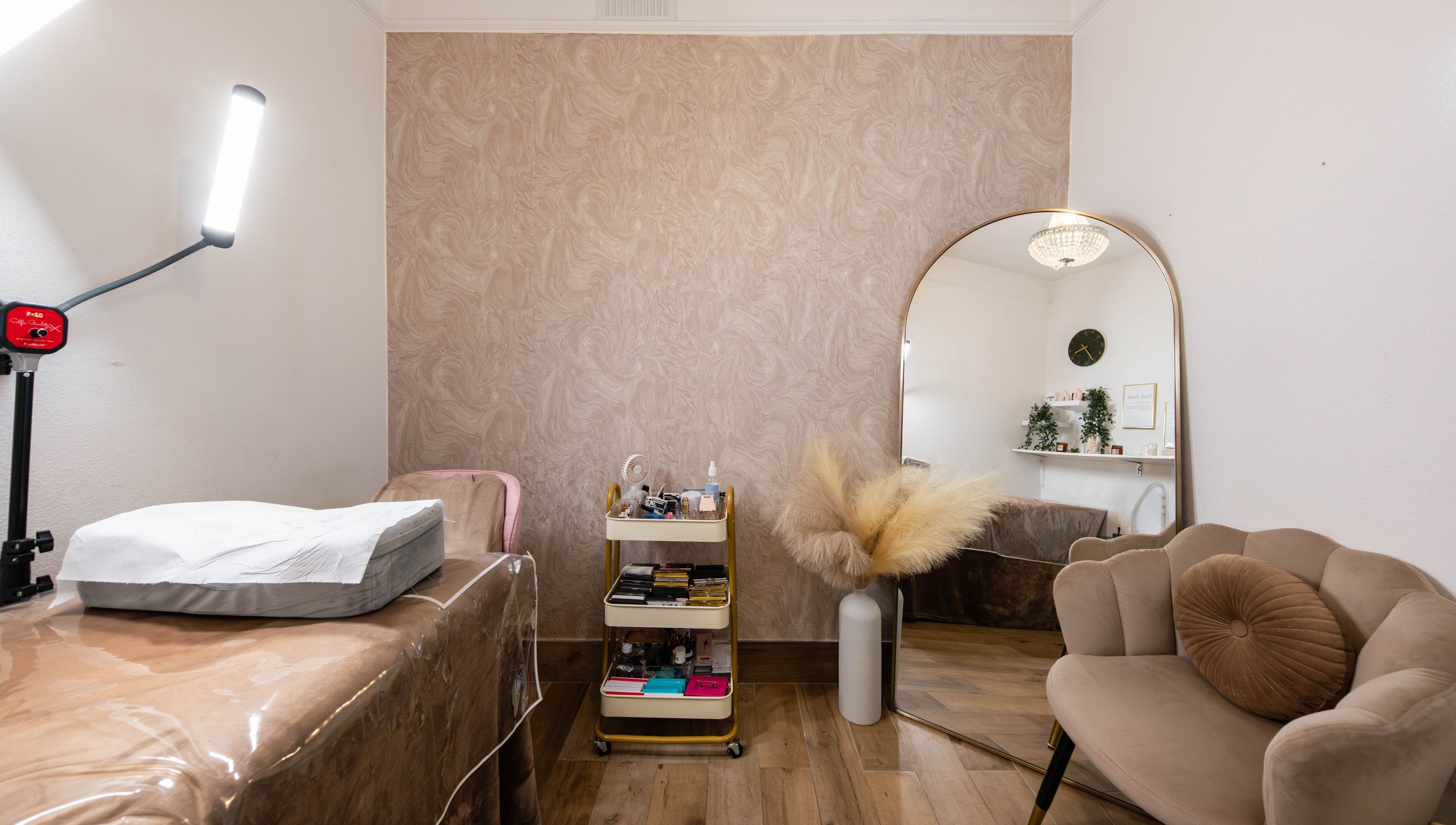 Elegant beauty room at Arieyes, London, England, GB with relaxing decor and chic furnishings.