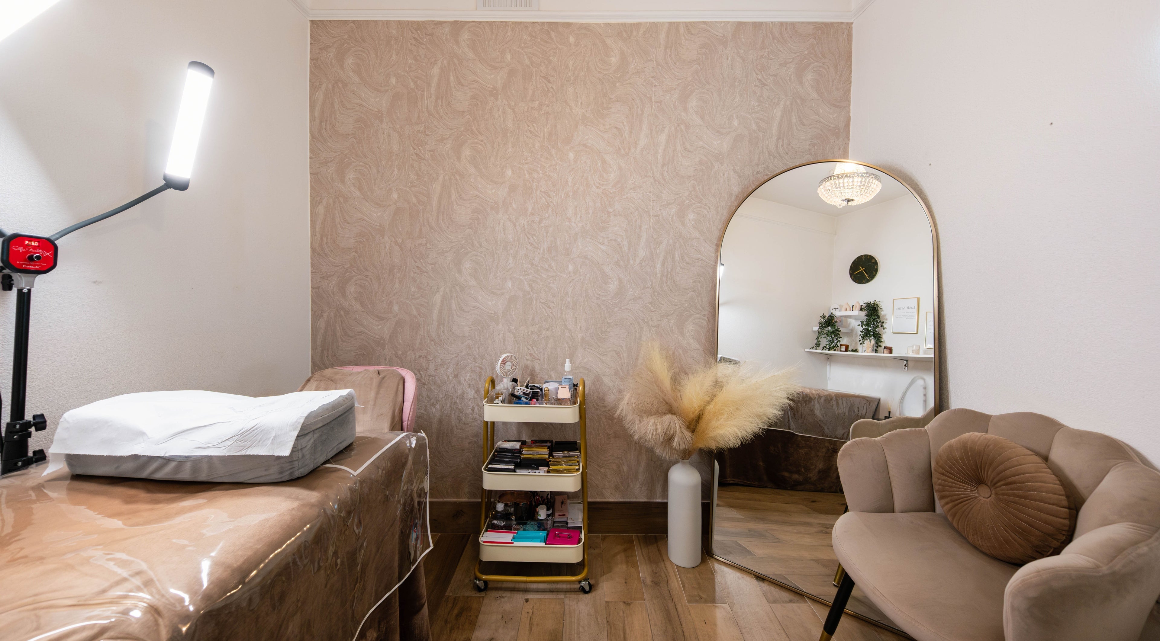 Elegant beauty room at Arieyes, London, England, GB with relaxing decor and chic furnishings.