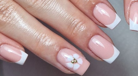 Angharad Elisabeth Nails & Beauty