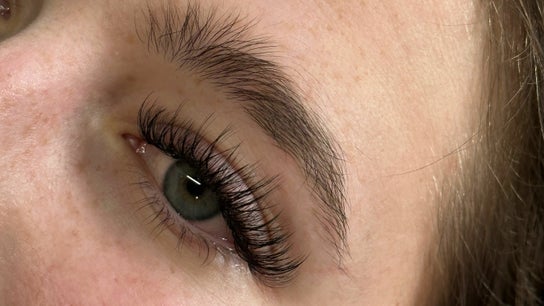 Malui Aesthetics Luxury Lashes