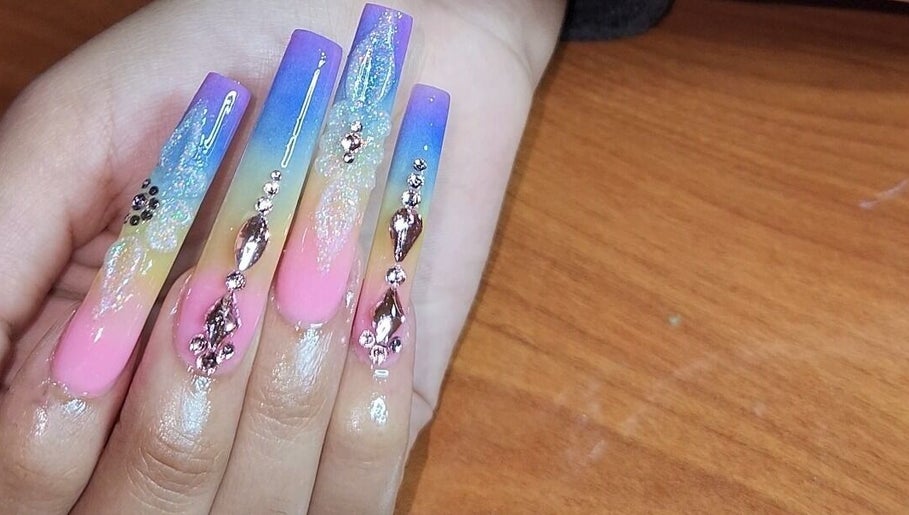 Audras Nailsの画像：1