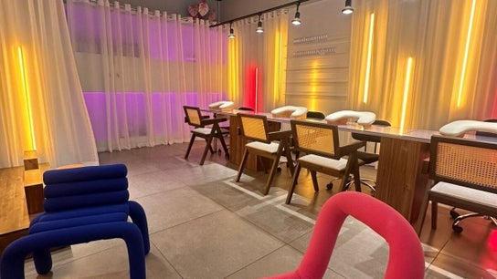 Right Nail - Zona 14 Parque Las Americas