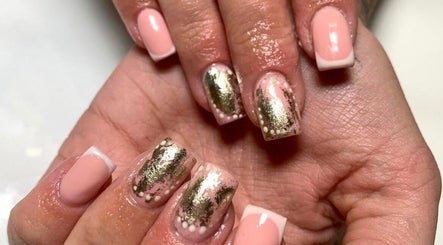 Dove Beauty - Nails صورة 3