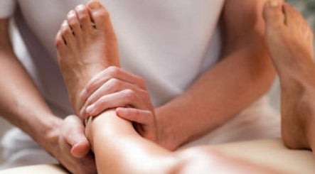 Carlton Sports and Remedial Massage   – kuva 3