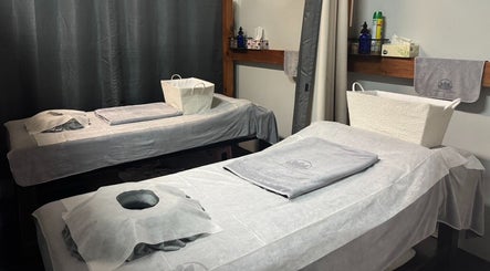 Wonderful Massage & Beauty Studio image 3