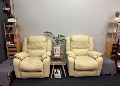 Comfortable chairs in Wonderful Massage & Beauty Studio, Launceston, TAS, AU. Inviting and relaxing ambiance.
