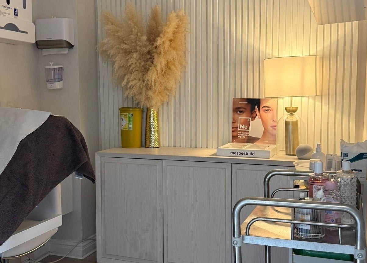 Cozy treatment room at Studio No 10 at House of Aesthetics, Stourbridge, England, GB with calming decor.