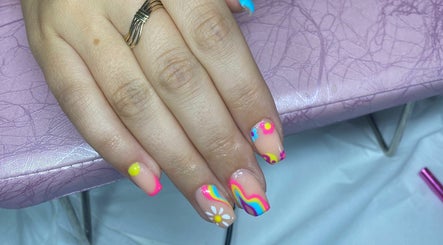 Beauty nailed by jade