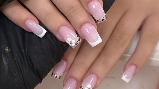 Bella nails and beauty xx