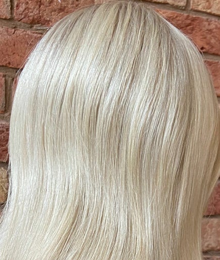 Imagen 2 de Keeley  Hair at Bounce Hairdressing