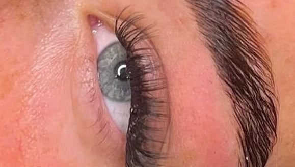Lashesbybeth image 1