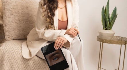Adriana Baier image 3