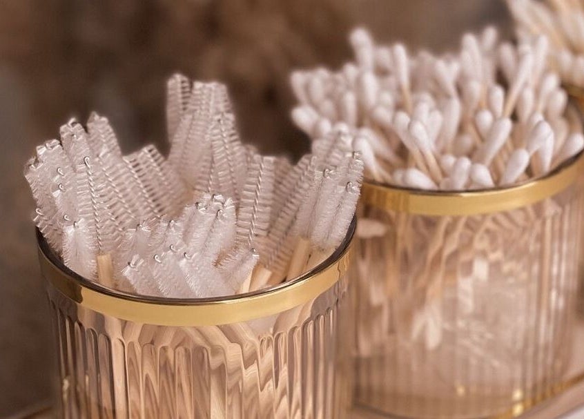 Accessoires de beauté à Belle Demoiselle, Coublevie, Auvergne-rhône-alpes, FR pour soins de luxe.