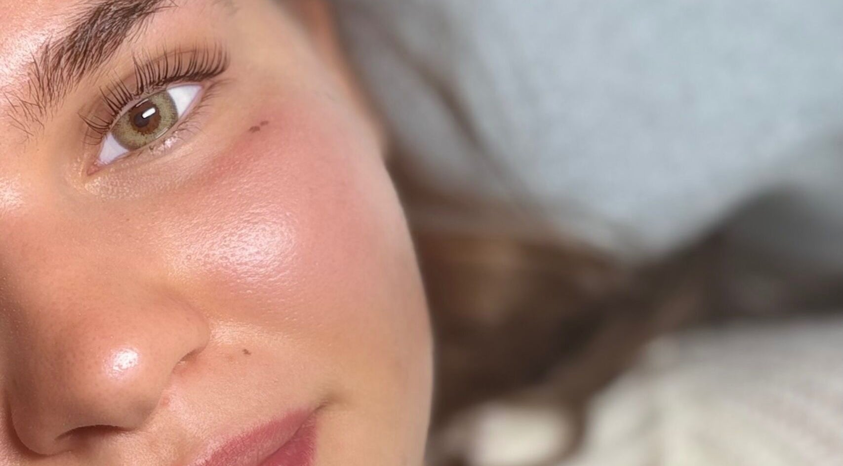 Teint éclatant chez Belle Demoiselle, Coublevie, Auvergne-rhône-alpes, FR.