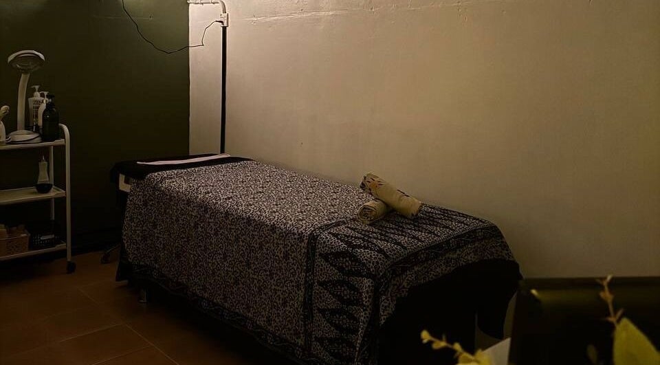 Relaxing massage room at Myfa Salon Indera Makhota 15, Indera Mahkota, Pahang, MY with soothing ambiance.