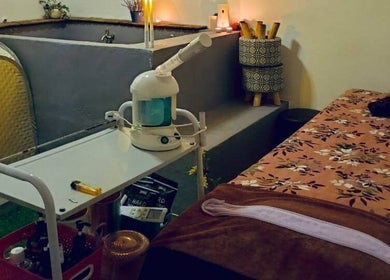 Relaxing treatment room setup at Myfa Salon Muslimah Bandar Kuantan, featuring spa bed and steamer, Bandar Kuantan, Pahang, MY.