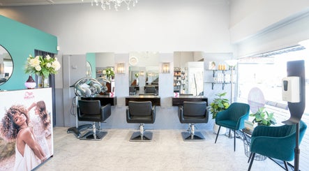 The Hair Mansion Salon