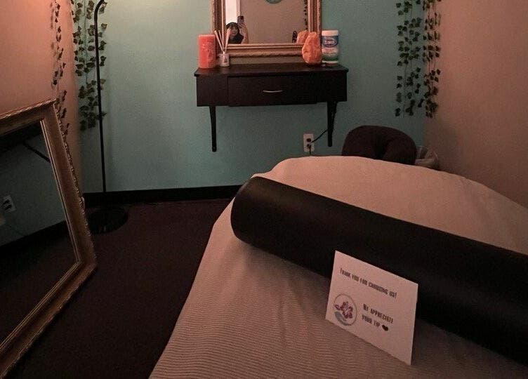 Relaxing therapy room at Tropical Touch Spa Walled Lake in Walled Lake, Michigan, US.