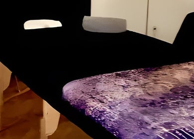Sala massaggi rilassante a Tuina Massage By Sido, Lugano, Ticino, CH. Atmosfera tranquilla e accogliente.