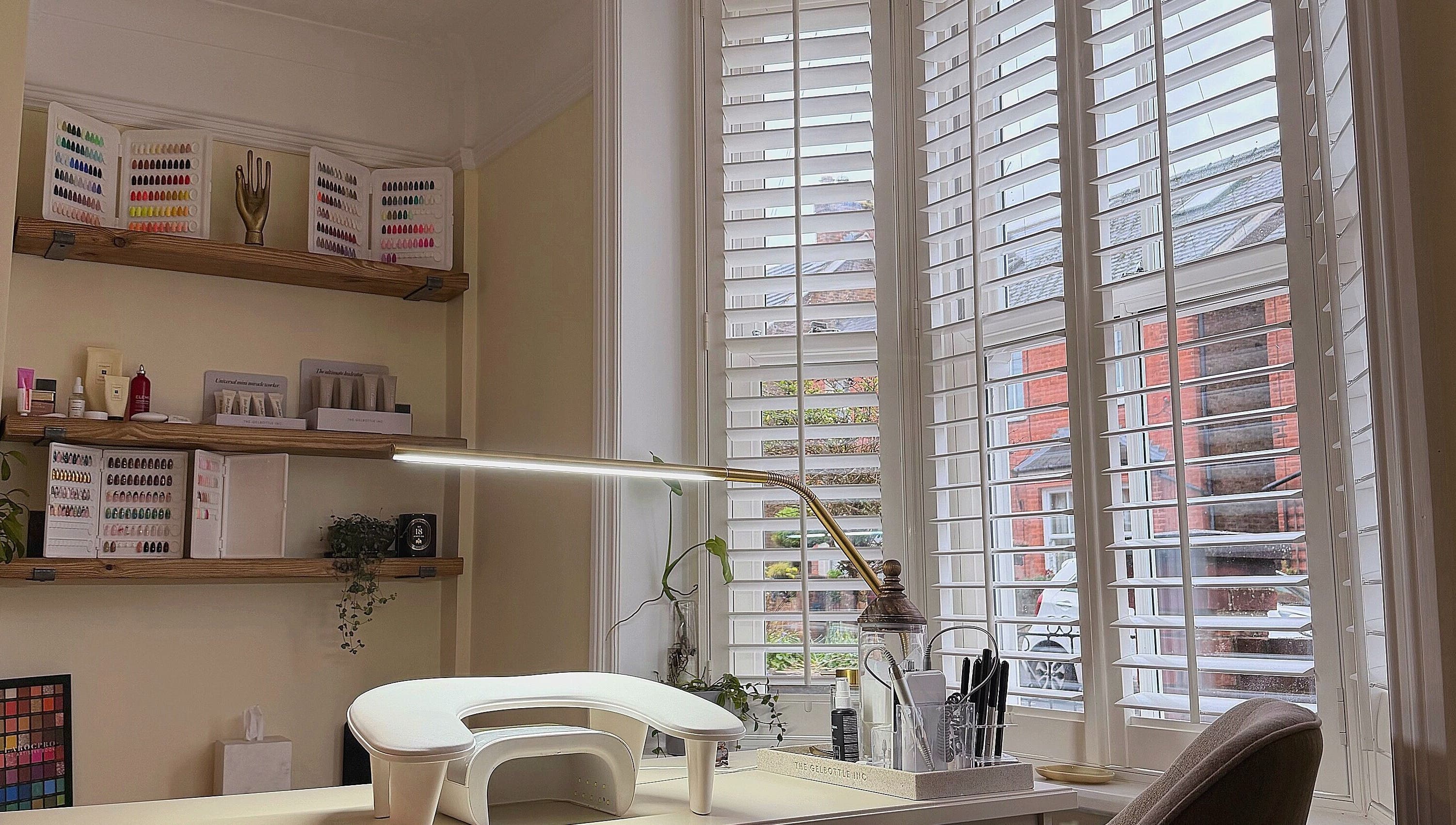 The Sulking Room nail studio with elegant decor and natural light in Horsham, England, GB.