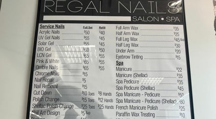 Regal Nails Salon and Spa imaginea 2