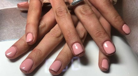 Nails by Jenny Louise 2paveikslėlis