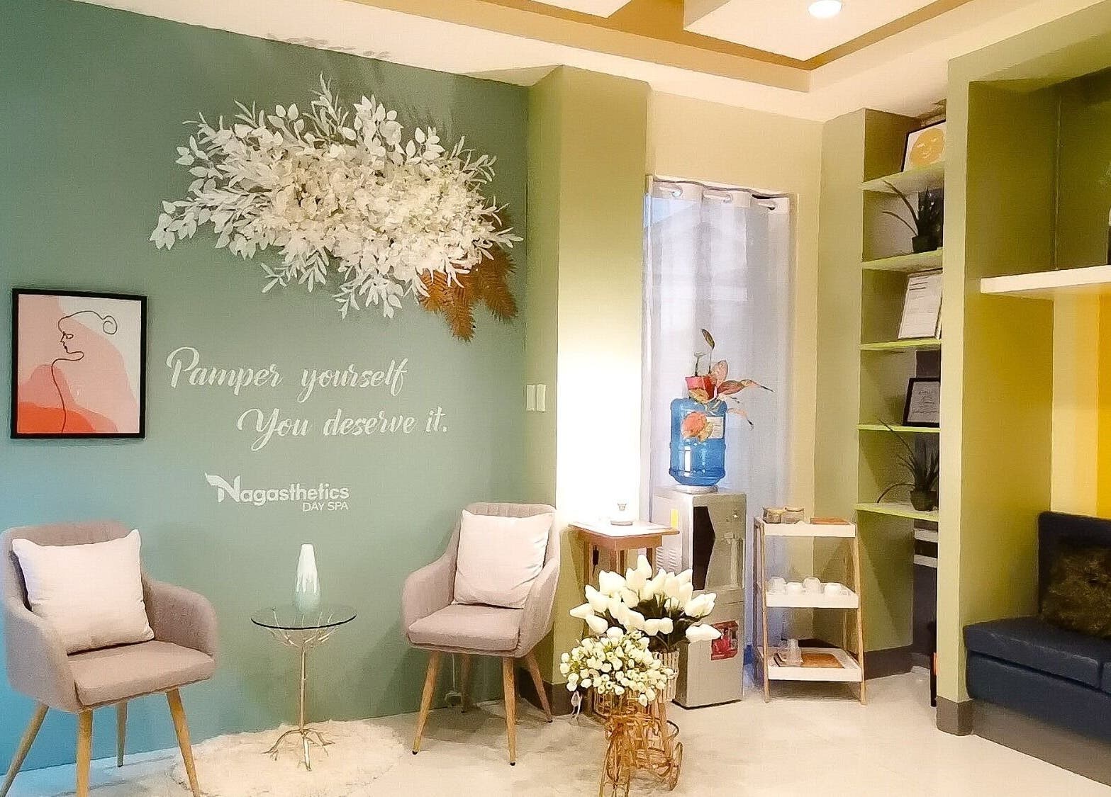 Relaxing seating area at Nagasthetics Day Spa in Naga, Bicol, PH with elegant decor and soothing colors.
