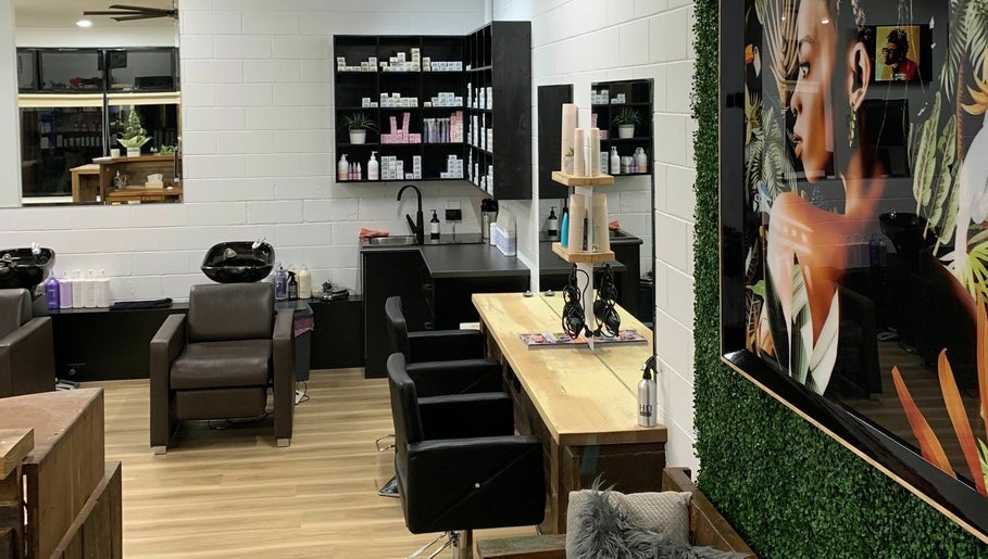 Hair Studio Echuca slika 1