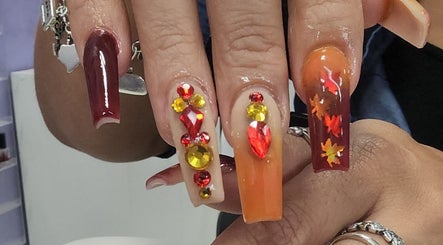 Deja Voo Nail Salon