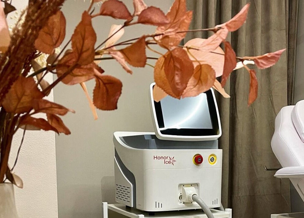 Aparat laser și decor elegant la Laserty Timișoara, Timișoara, Județul Timiș, RO.